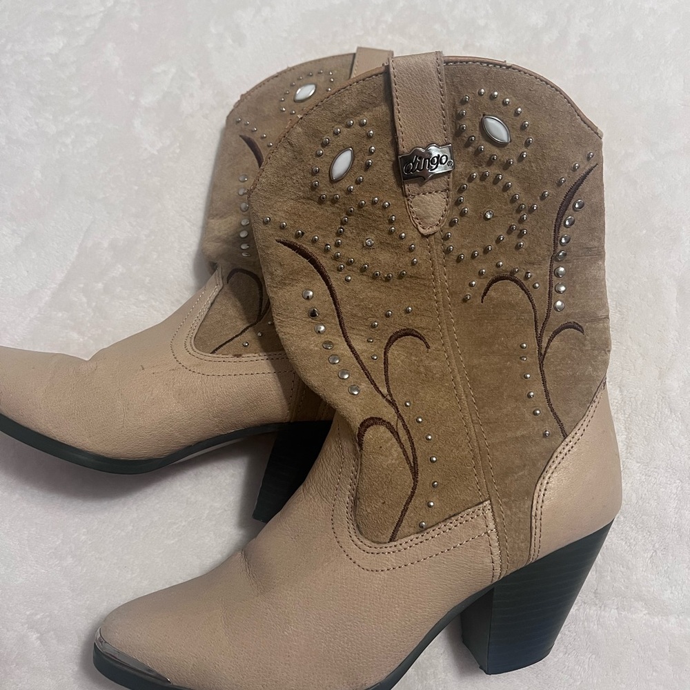 Dingo Cream and Brown Heeled Boots Western Style
